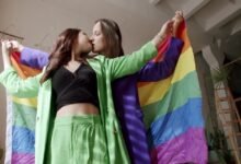 Rainbow Kiss Meaning Hindi